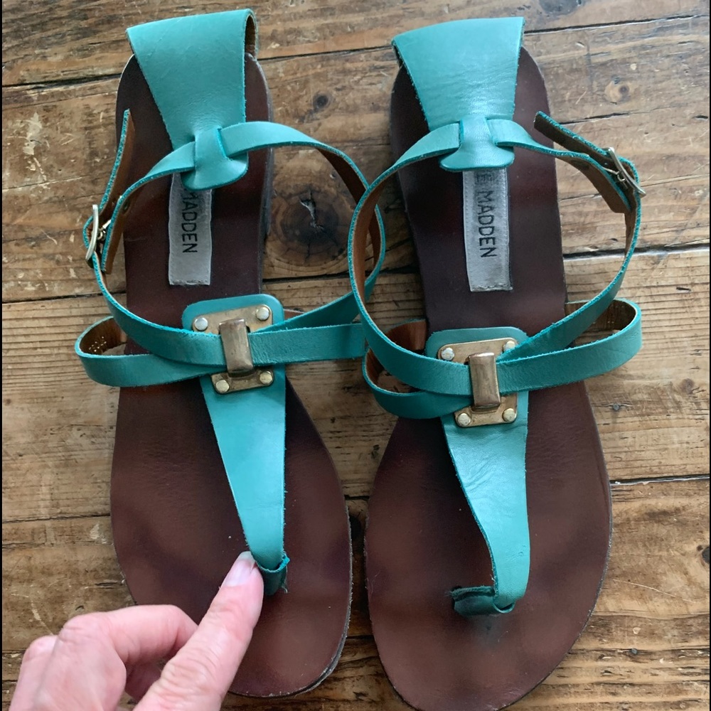 Steve Madden green sandals